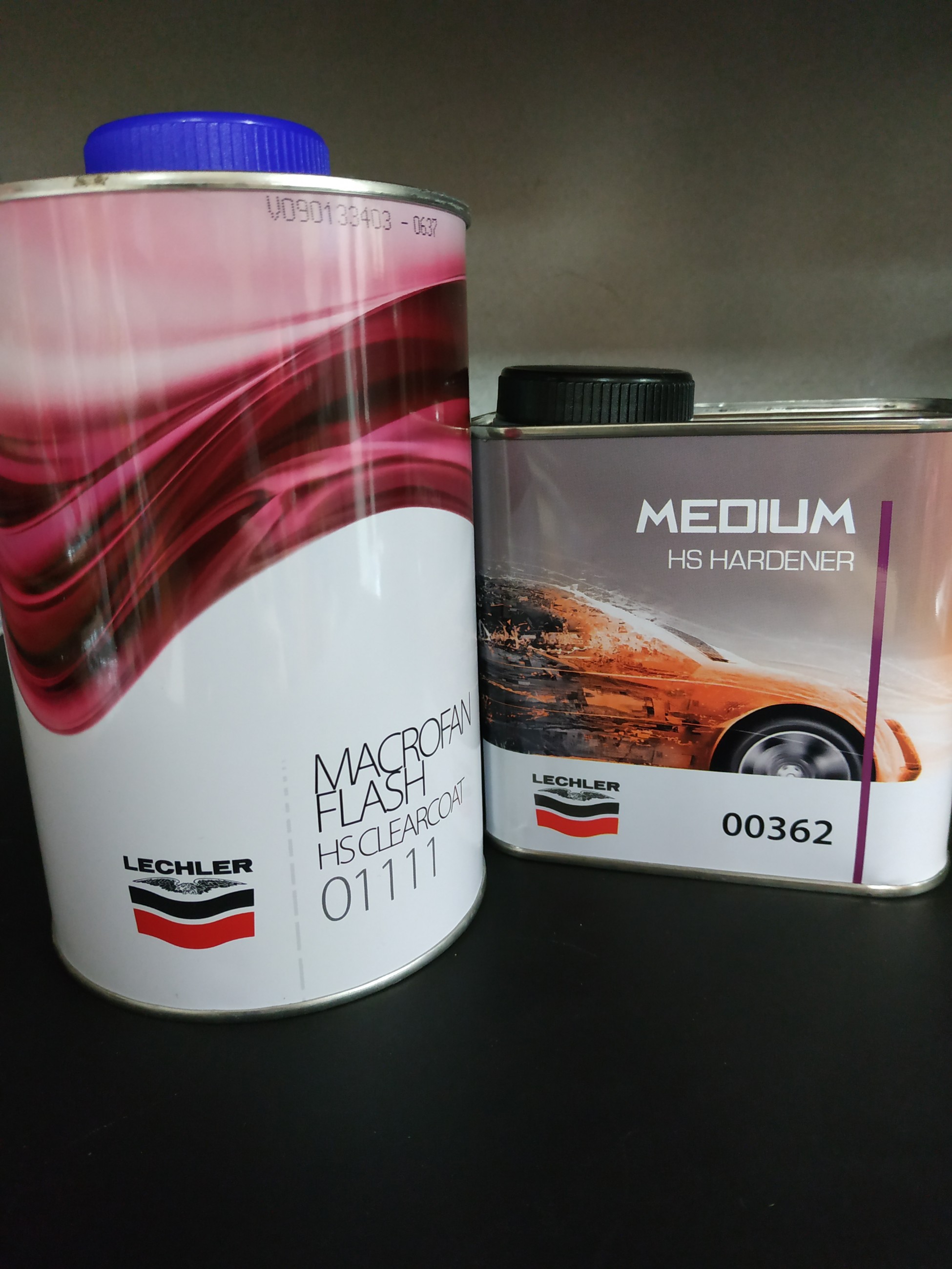 Прозрачный лак Macrofan Flash HS 01111
