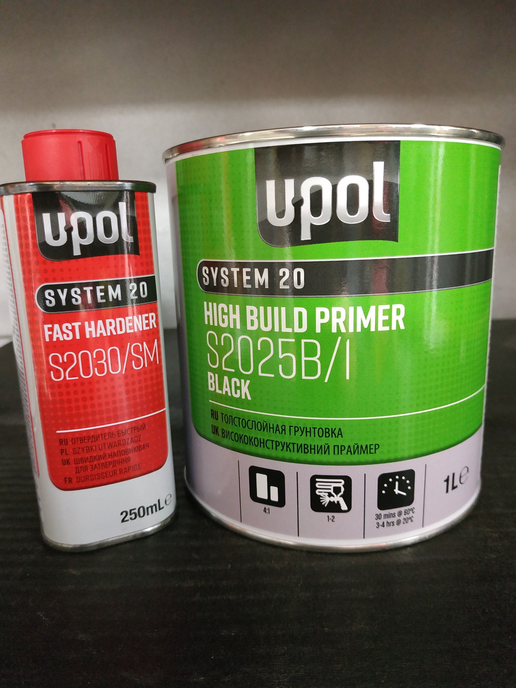 Акриловый грунт U-Pol 1 л + 0,25 л